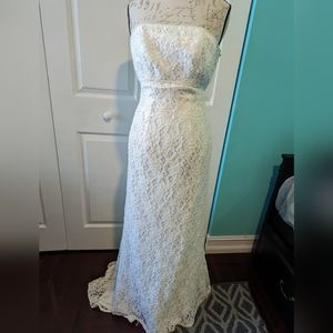 Galina wedding dress size 4